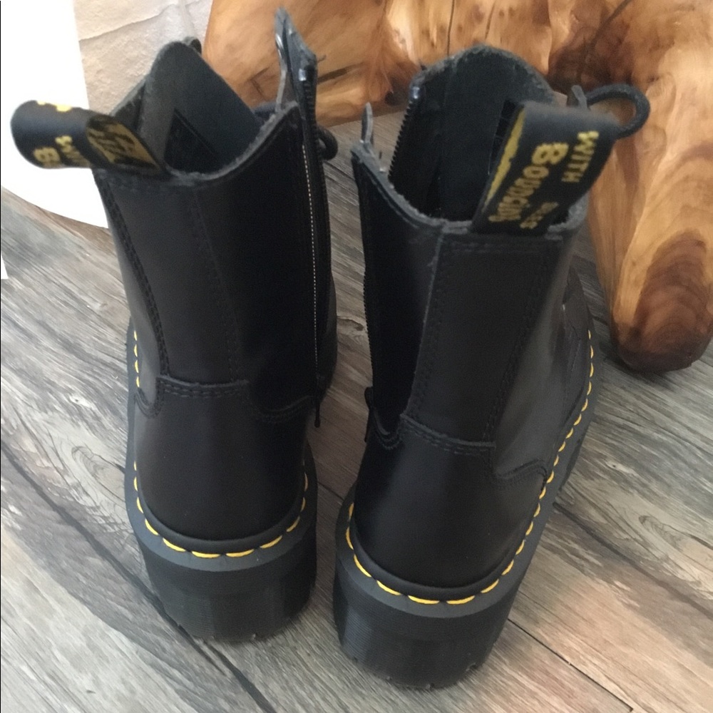 ❌SOLD❌ DOC MARTENS Jadon Like New! - Picture 3 of 4